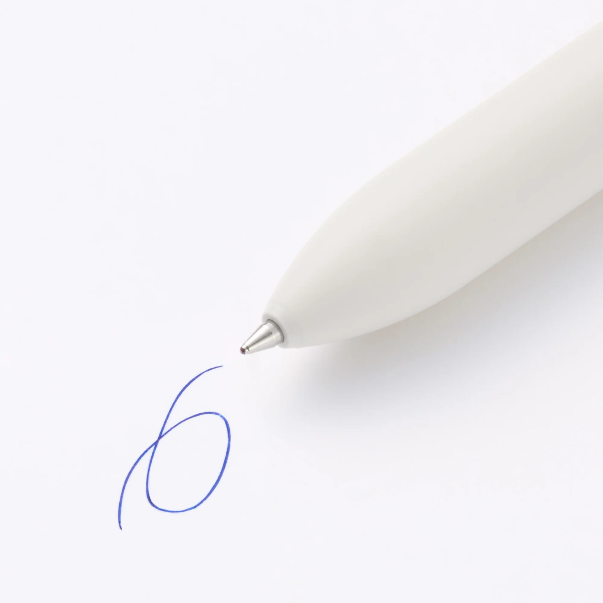 Smooth Oil Ink 4-Color Ballpoint Pen 0.7 mm - Image 5