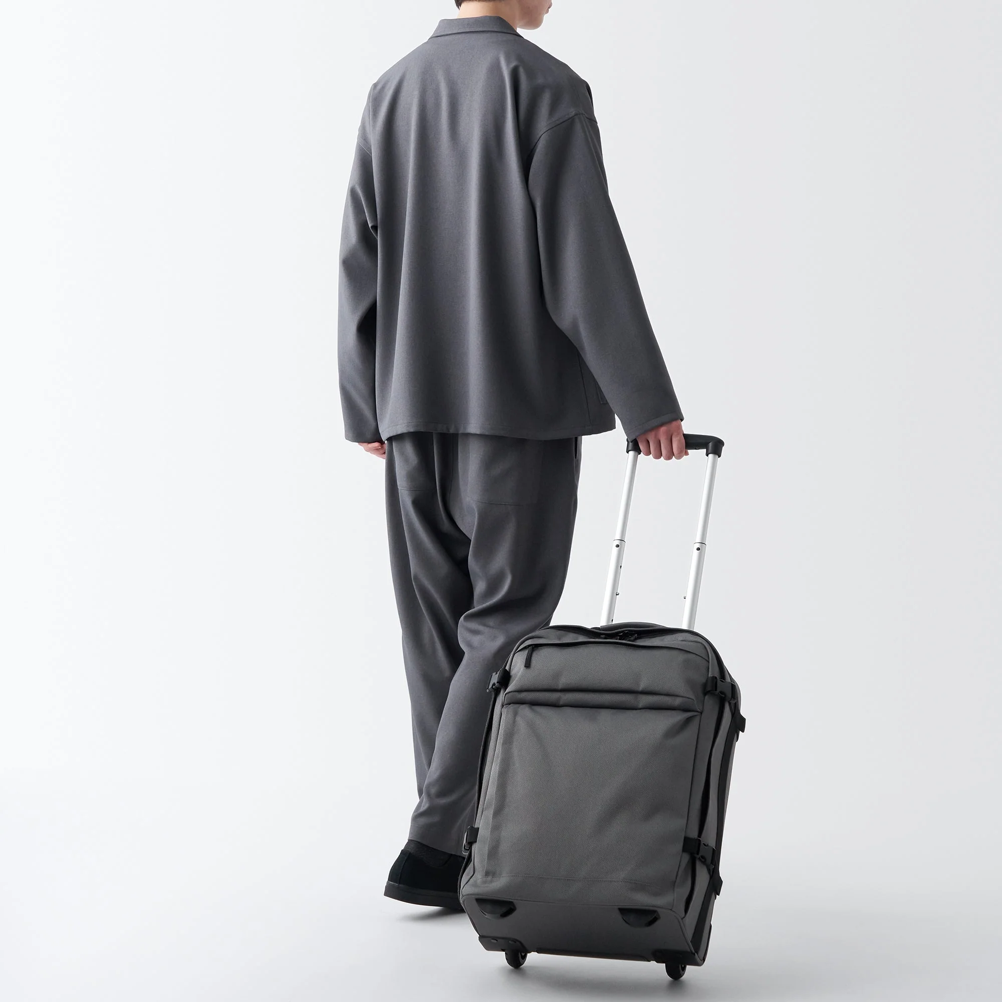 Soft Shell Suitcase 40L | Carry-On - Image 14