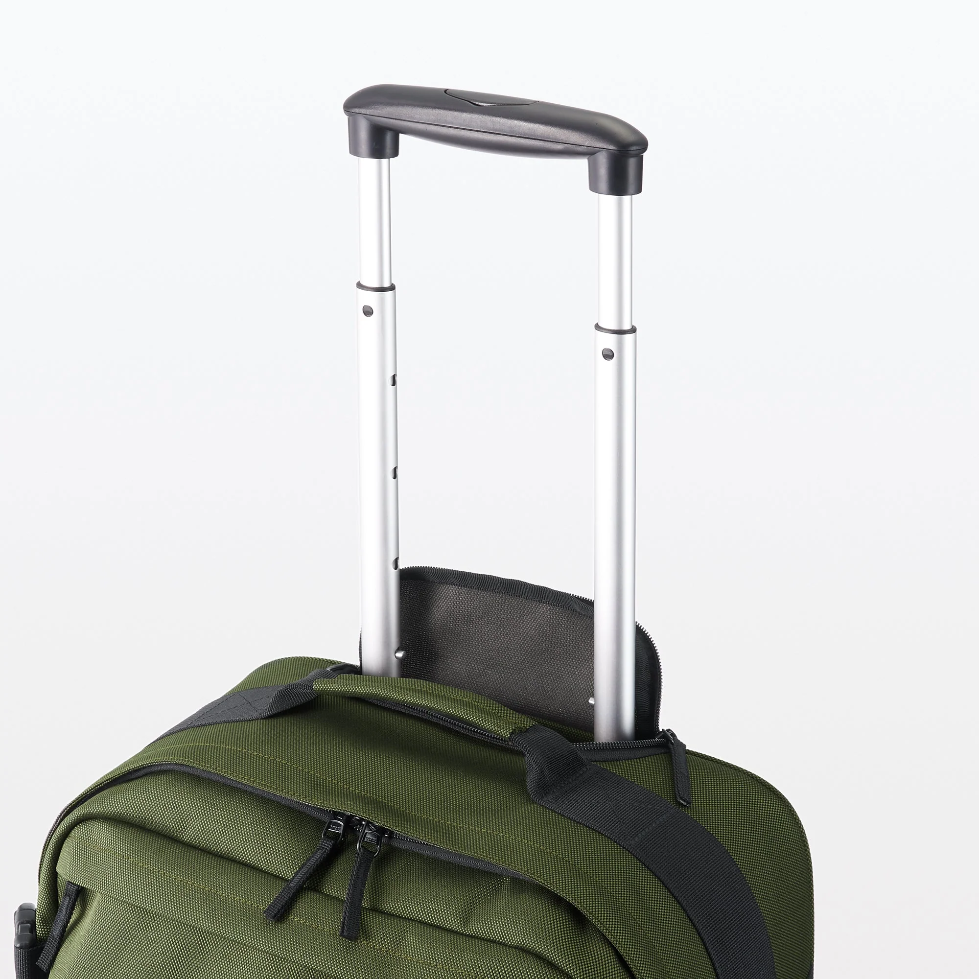 Soft Shell Suitcase 40L | Carry-On - Image 26