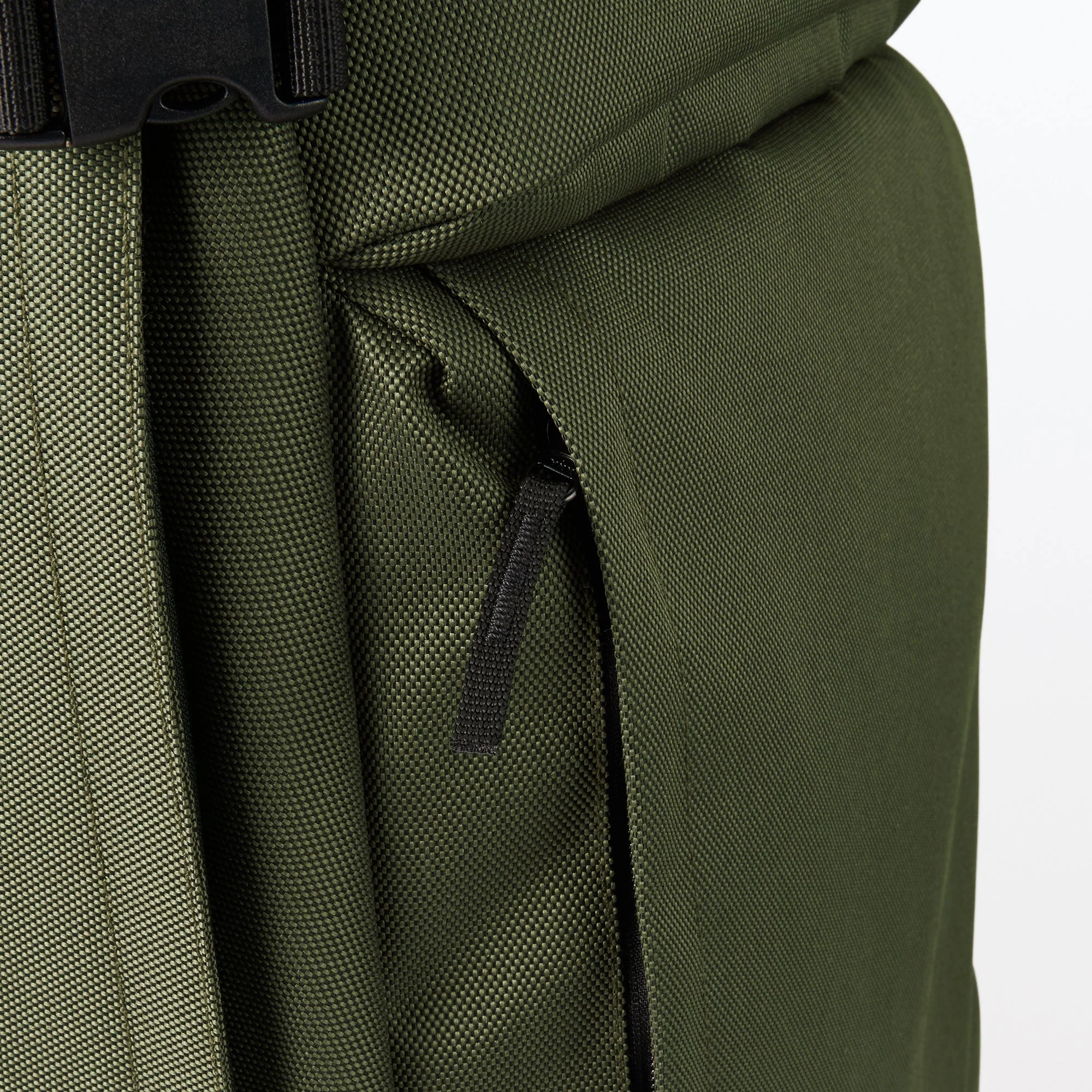 Soft Shell Suitcase 40L | Carry-On - Image 28