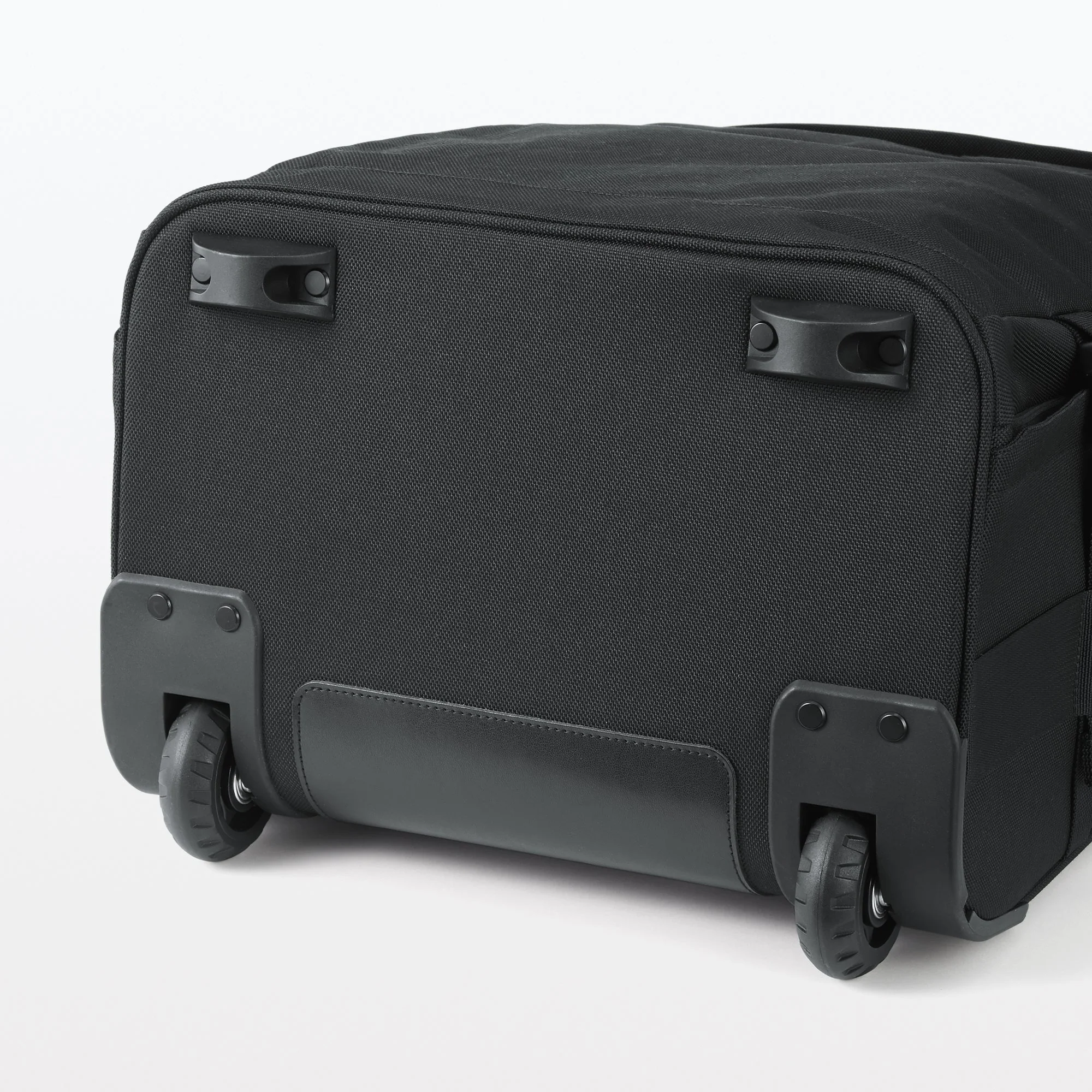 Soft Shell Suitcase 40L | Carry-On - Image 47
