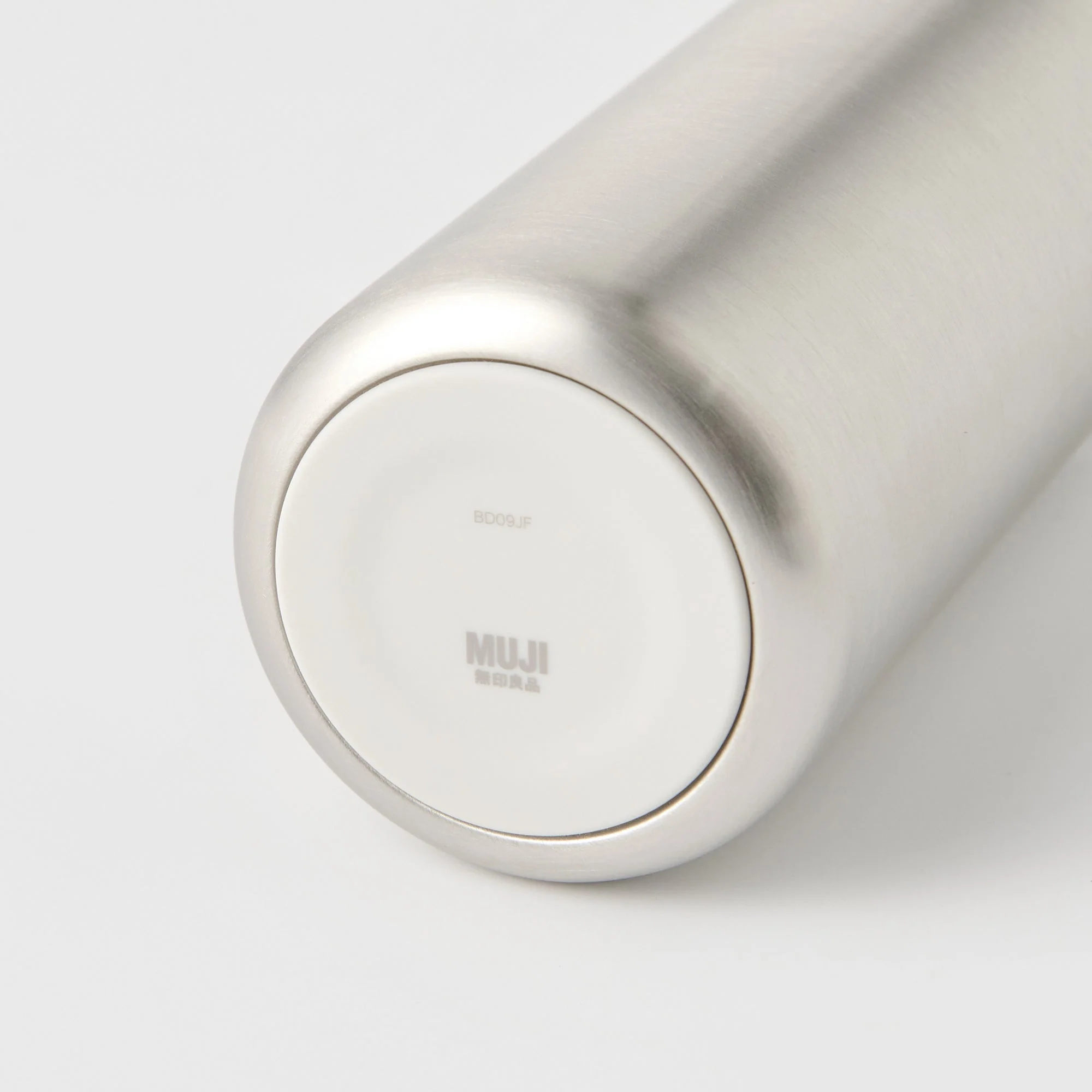 Stainless Steel Heat & Cold Retaining Mug - 11.8 fl oz - Image 10
