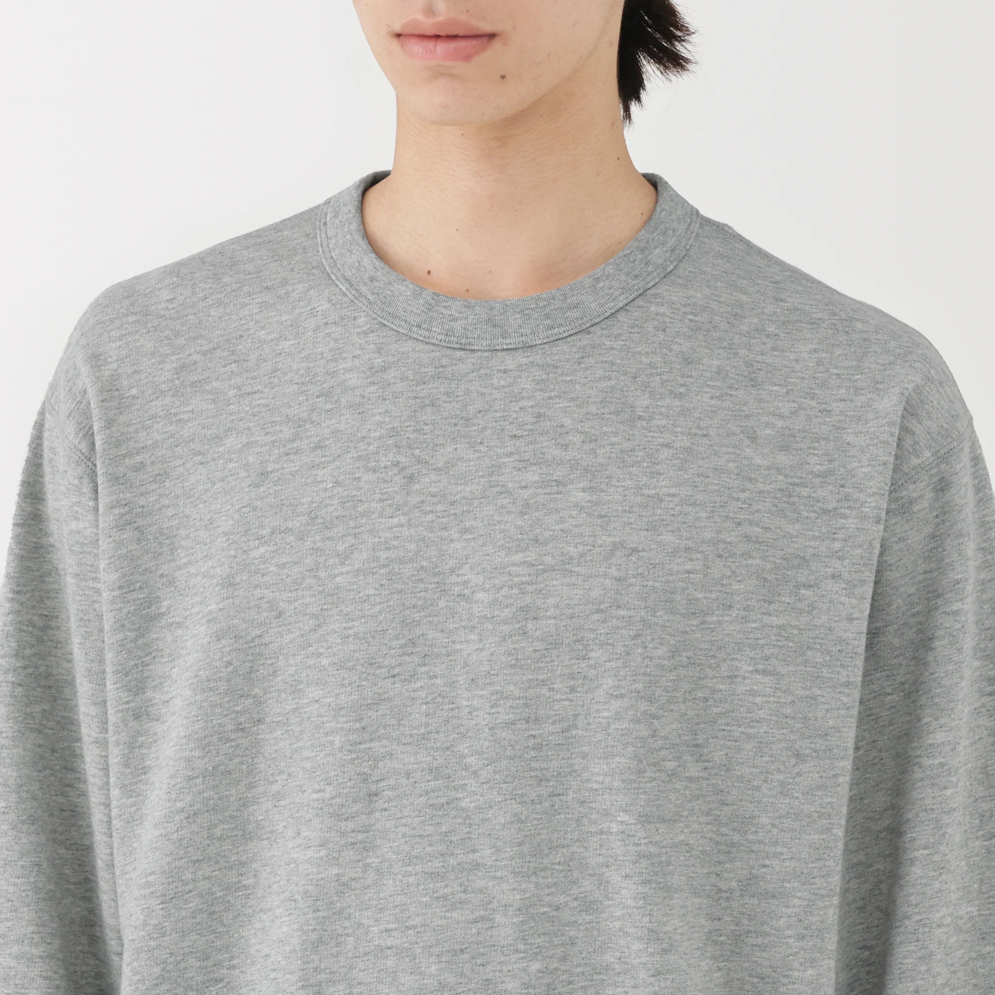 Sweatshirt Crewneck T-Shirt - Image 14