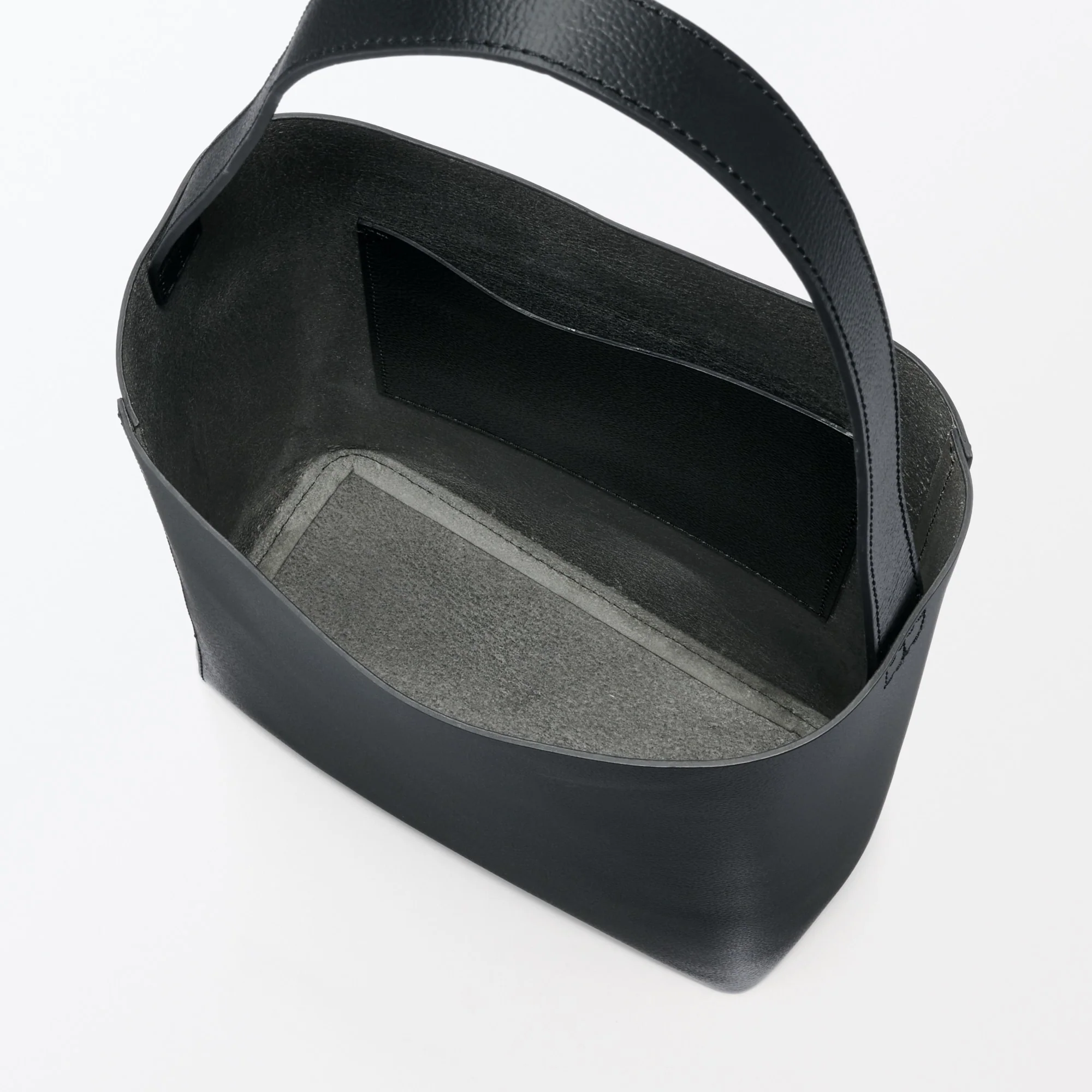 Tanned Leather Shoulder Bag - Image 5