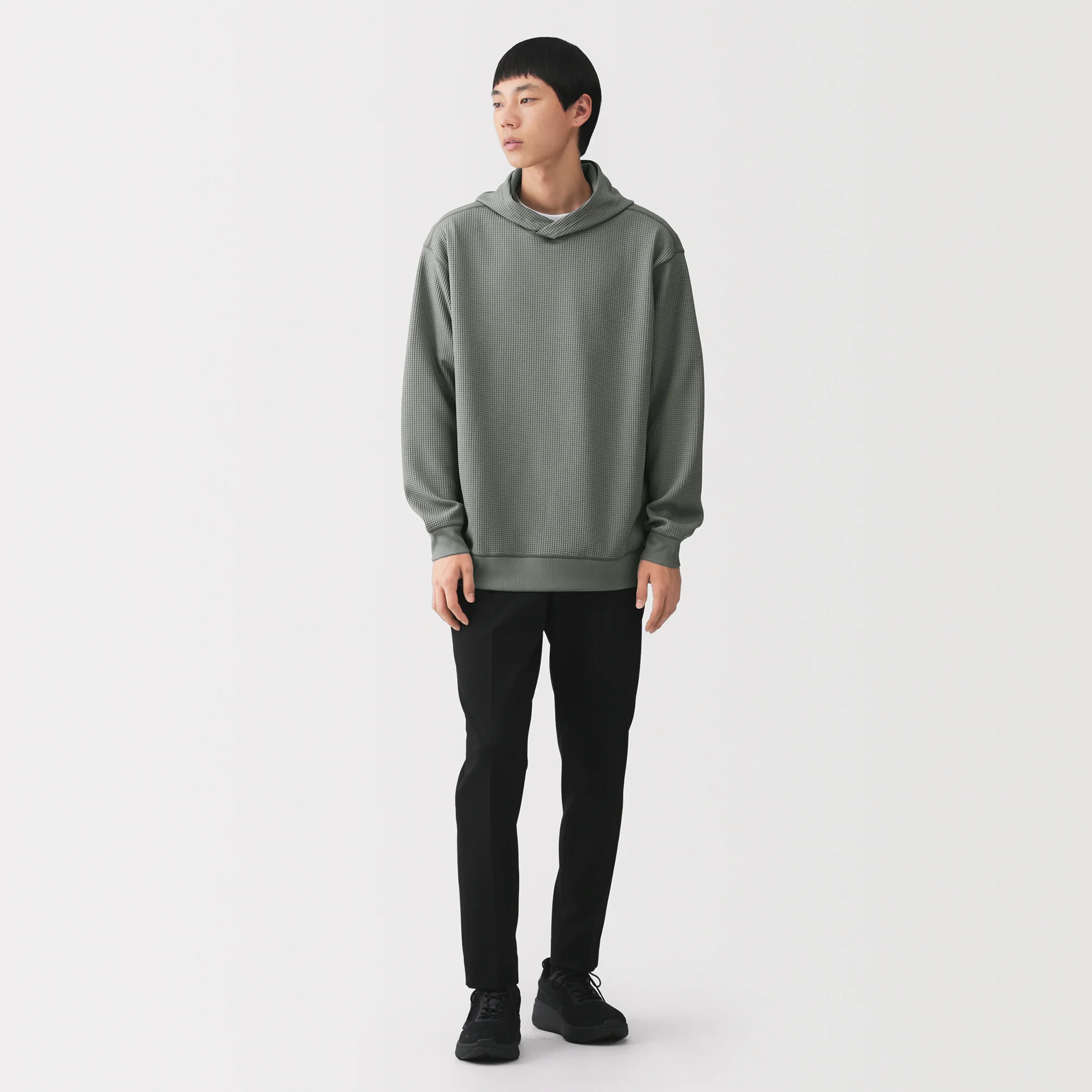 UV Protection Pullover Hoodie - Image 4