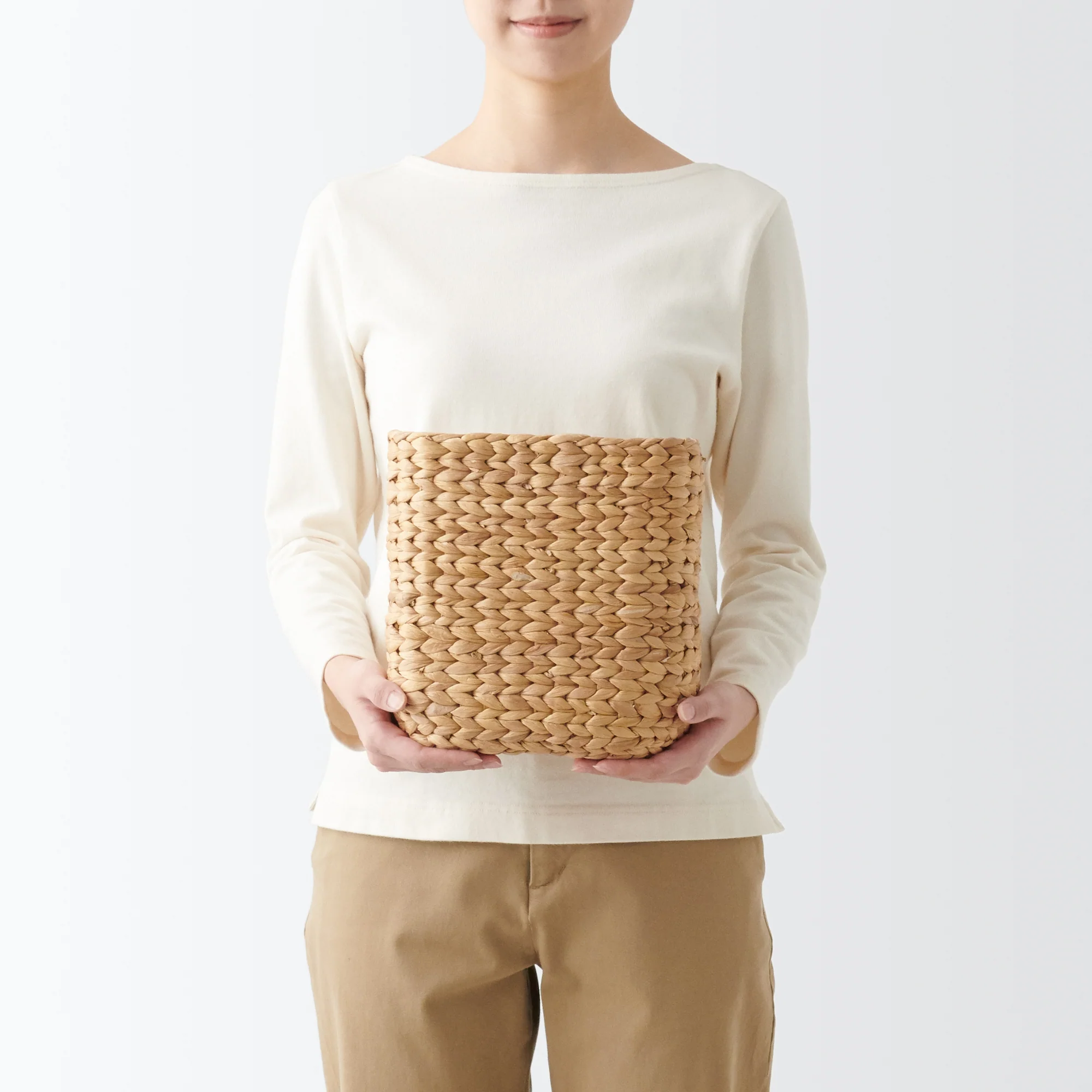 Water Hyacinth Basket - Rectangle - Large Half W6.7 x D9.1 x H9.4" - Image 2
