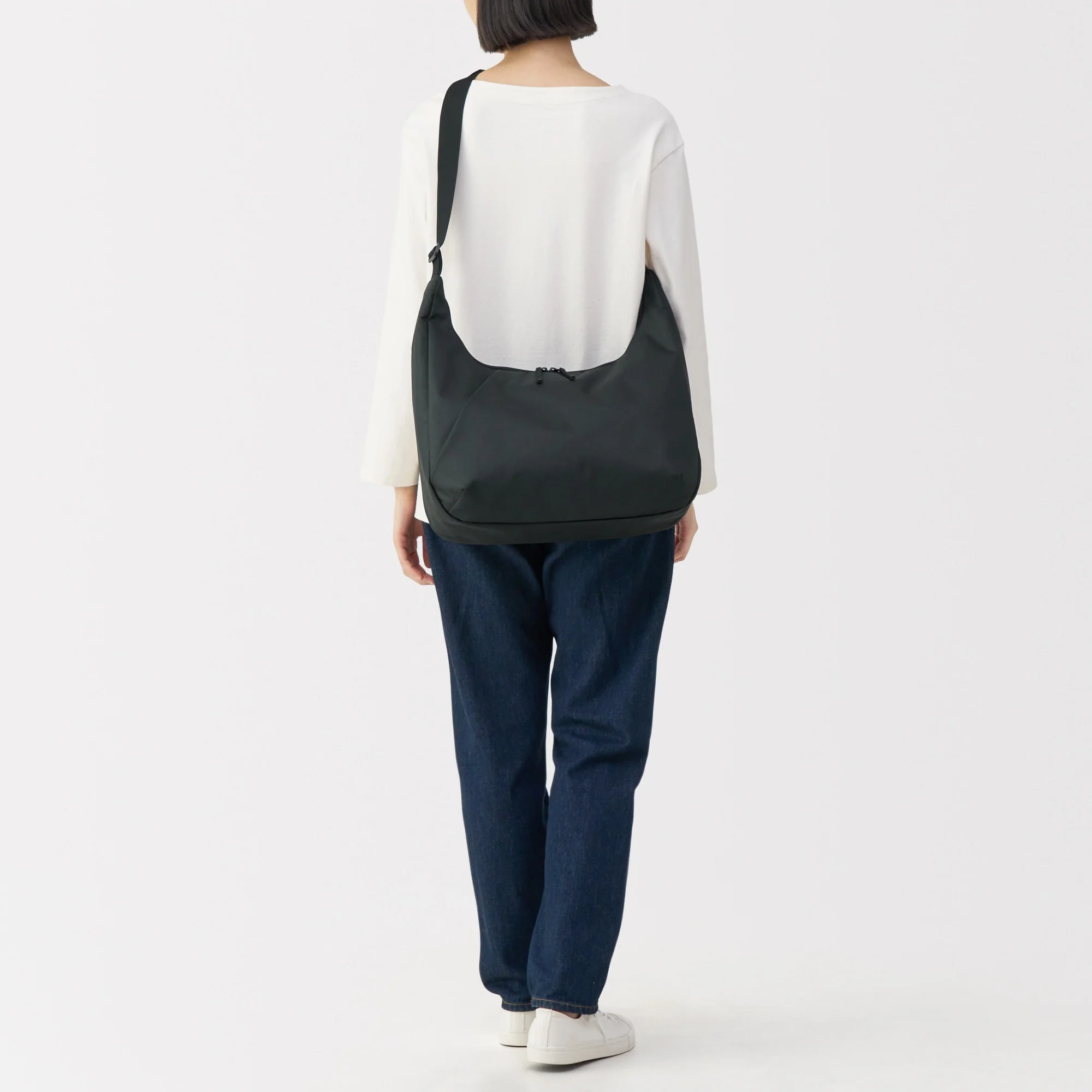 Water Repellent 2-Way Shoulder Bag - Image 20