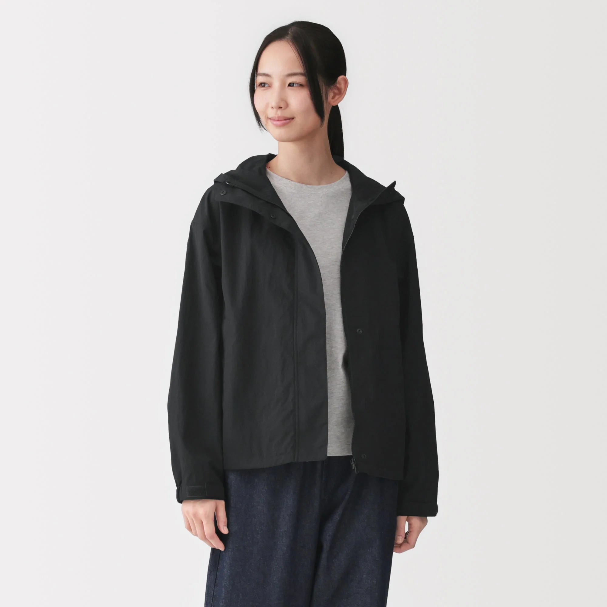 Water Repellent Pocketable Jacket - Image 30