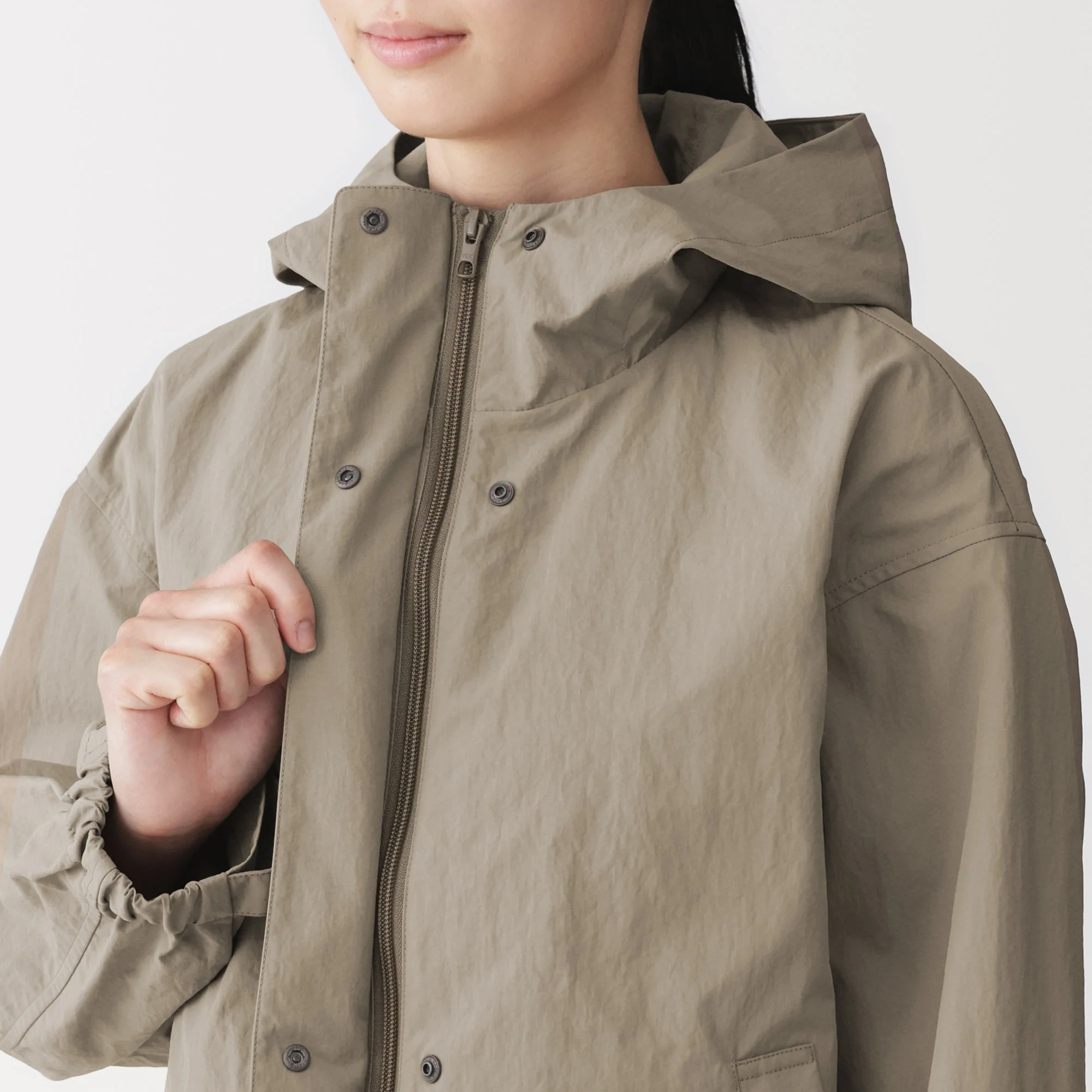 Water Repellent Pocketable Jacket - Image 8