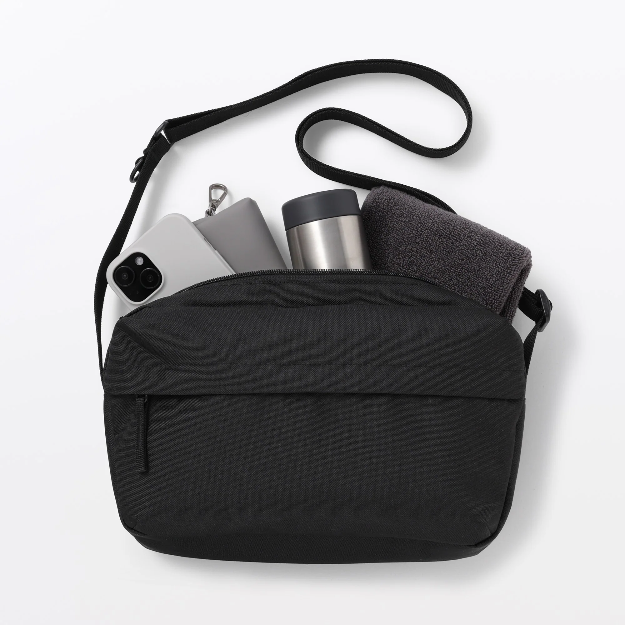 Water Repellent Shoulder Bag - Image 13