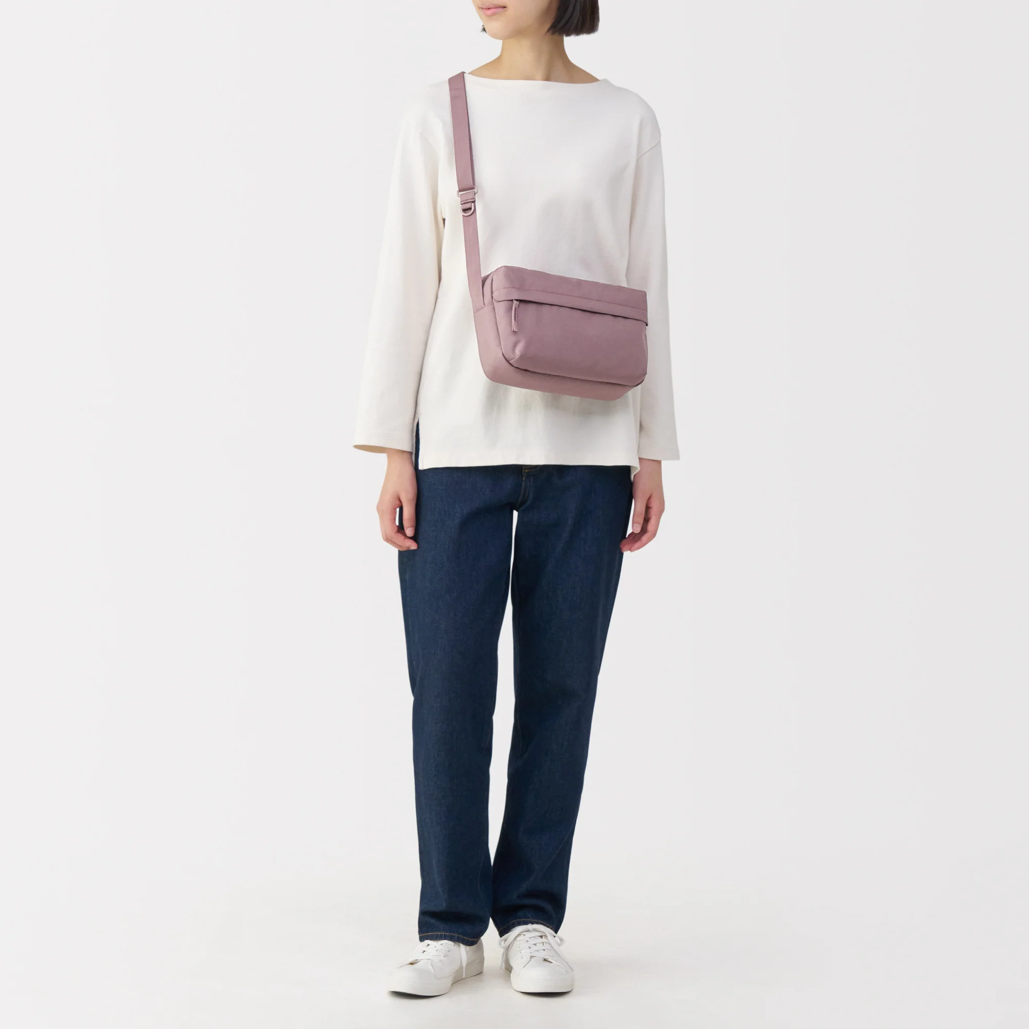Water Repellent Shoulder Bag - Image 53