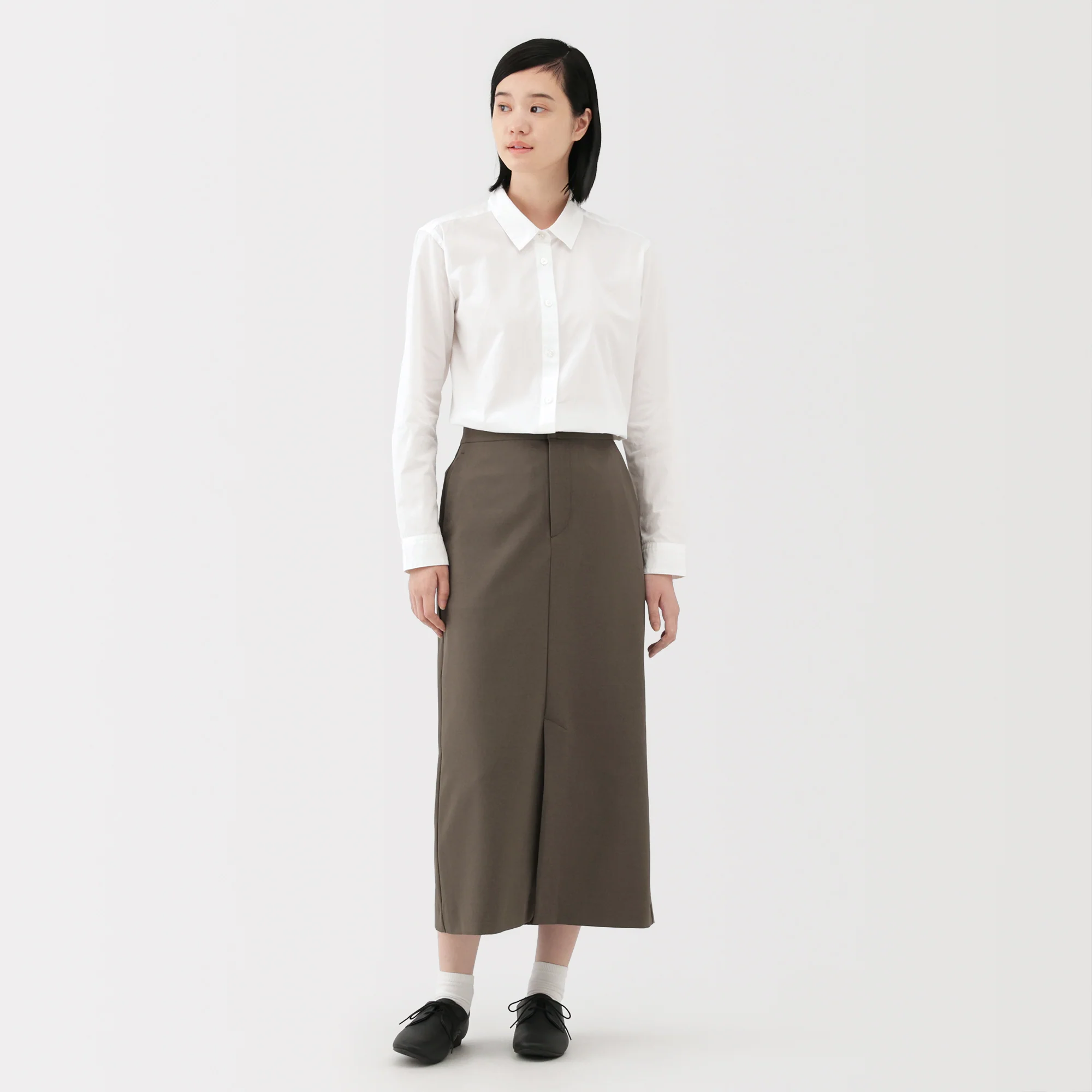 Water Repellent Straight Skirt - Image 28