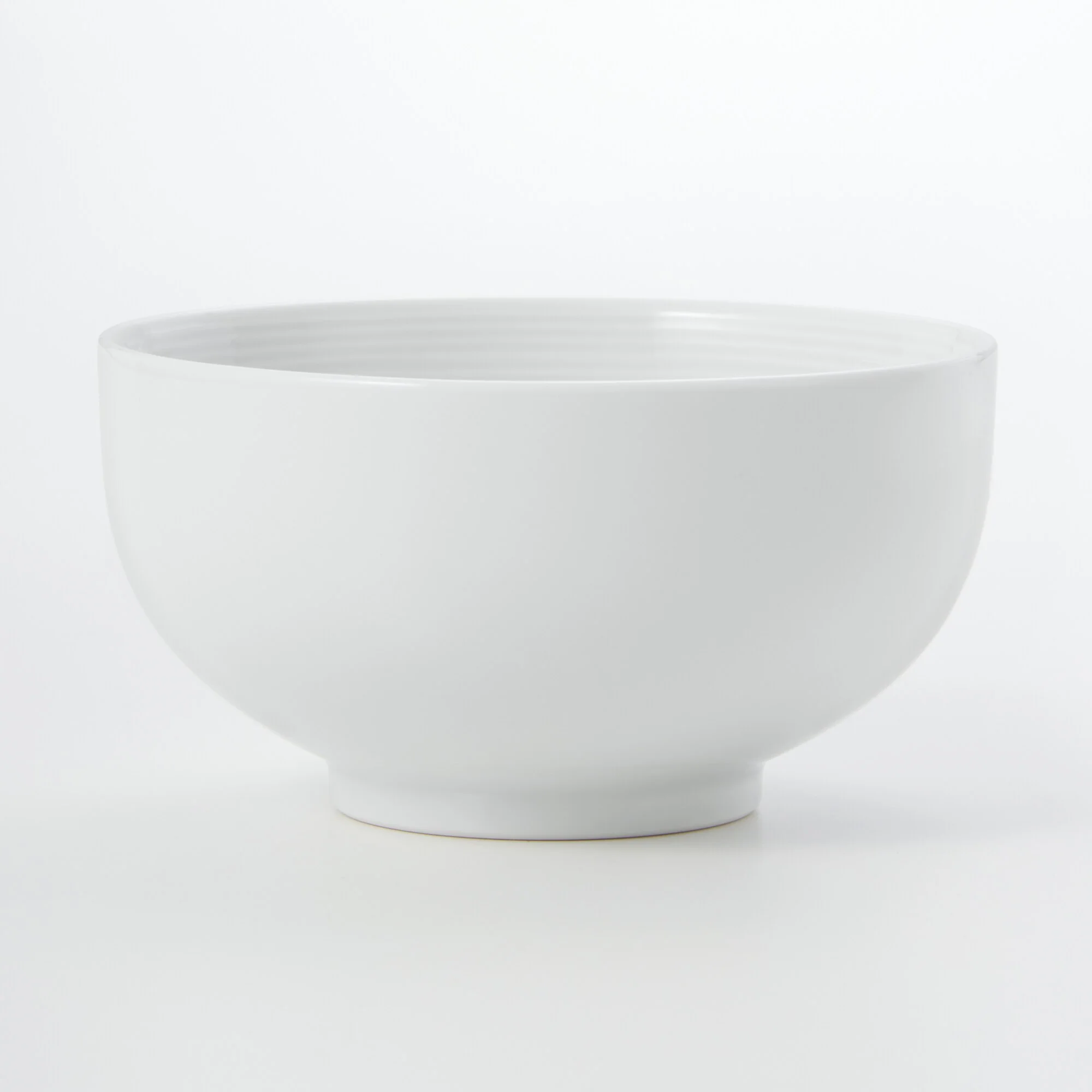 White Porcelain Donburi Bowl - Image 2