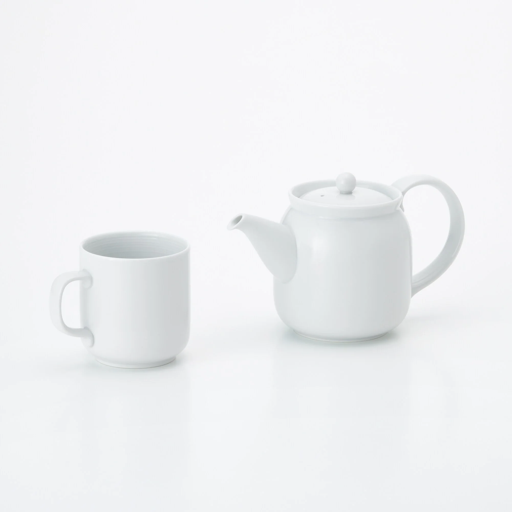 White Porcelain Tea Pot - Image 16