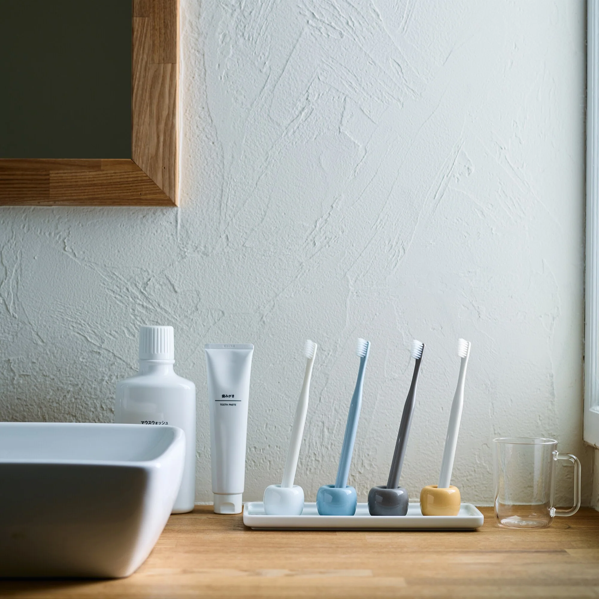 White Porcelain Toothbrush Stand - Image 5