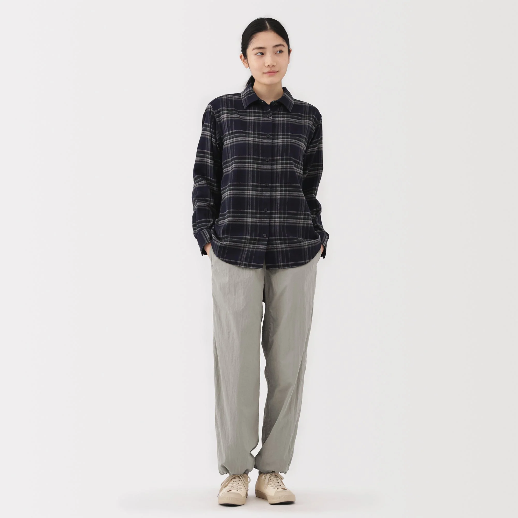 Windproof Easy Pants - Image 4