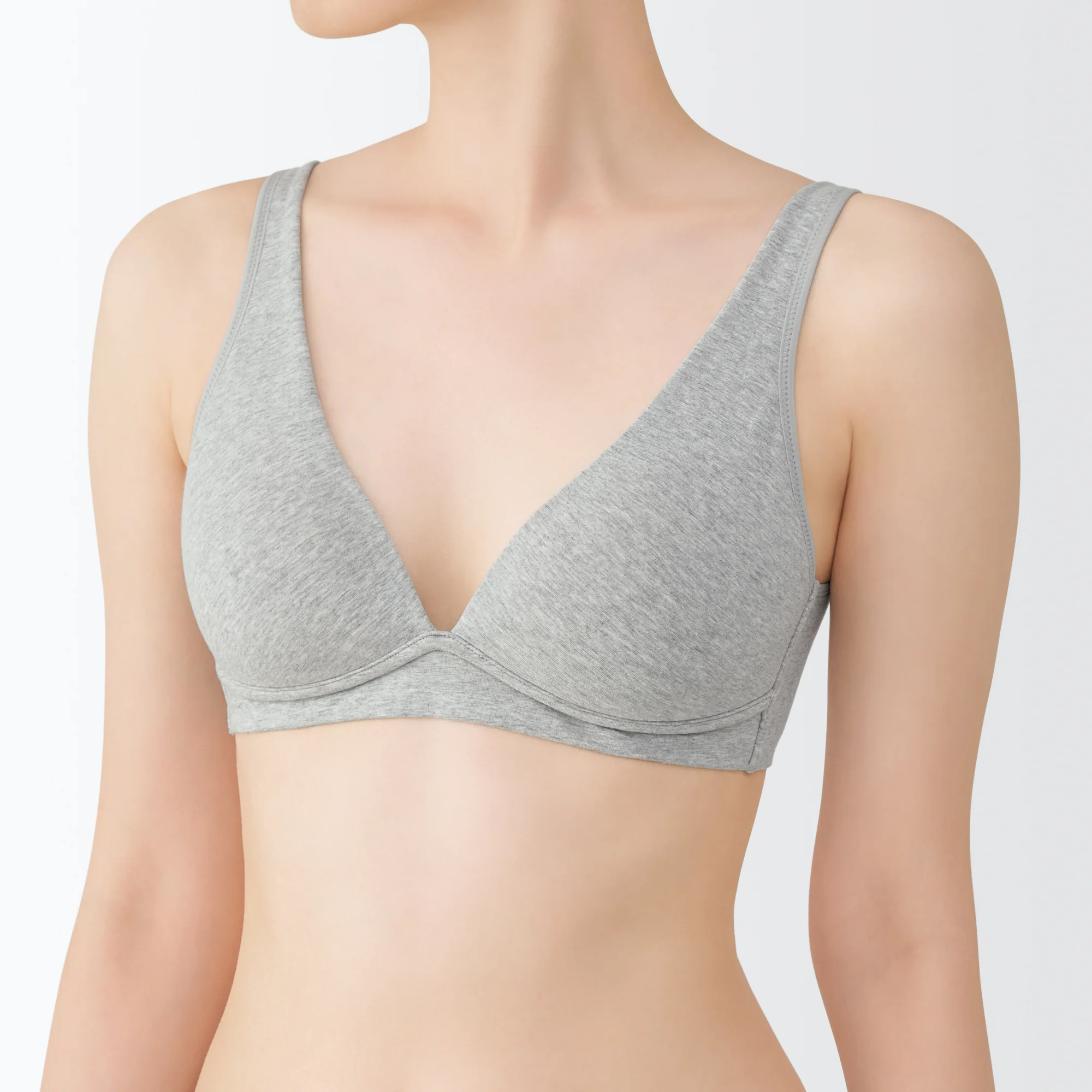 Wireless Plunge Bra - Image 8