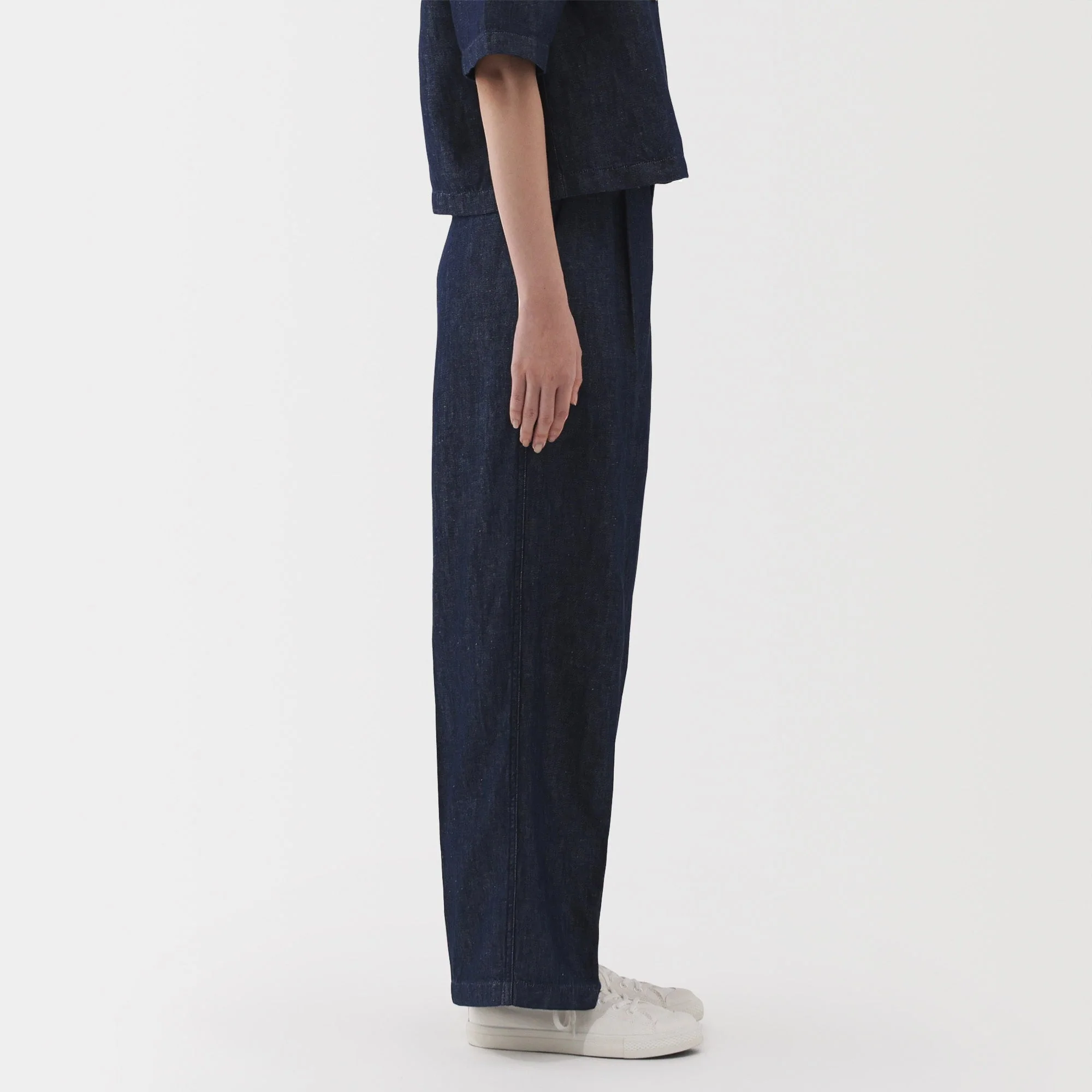 Women's Hemp Blend Denim Darted Wide Pants - Image 5