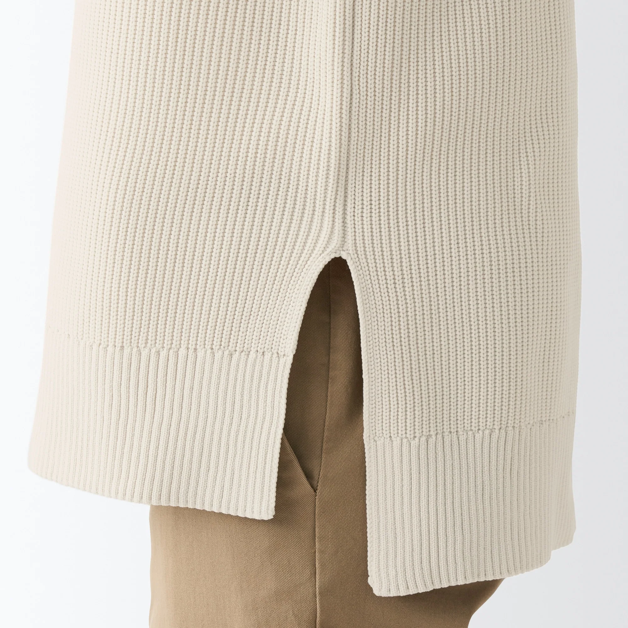 Women's Light Shape-Keeping Vest - Image 17