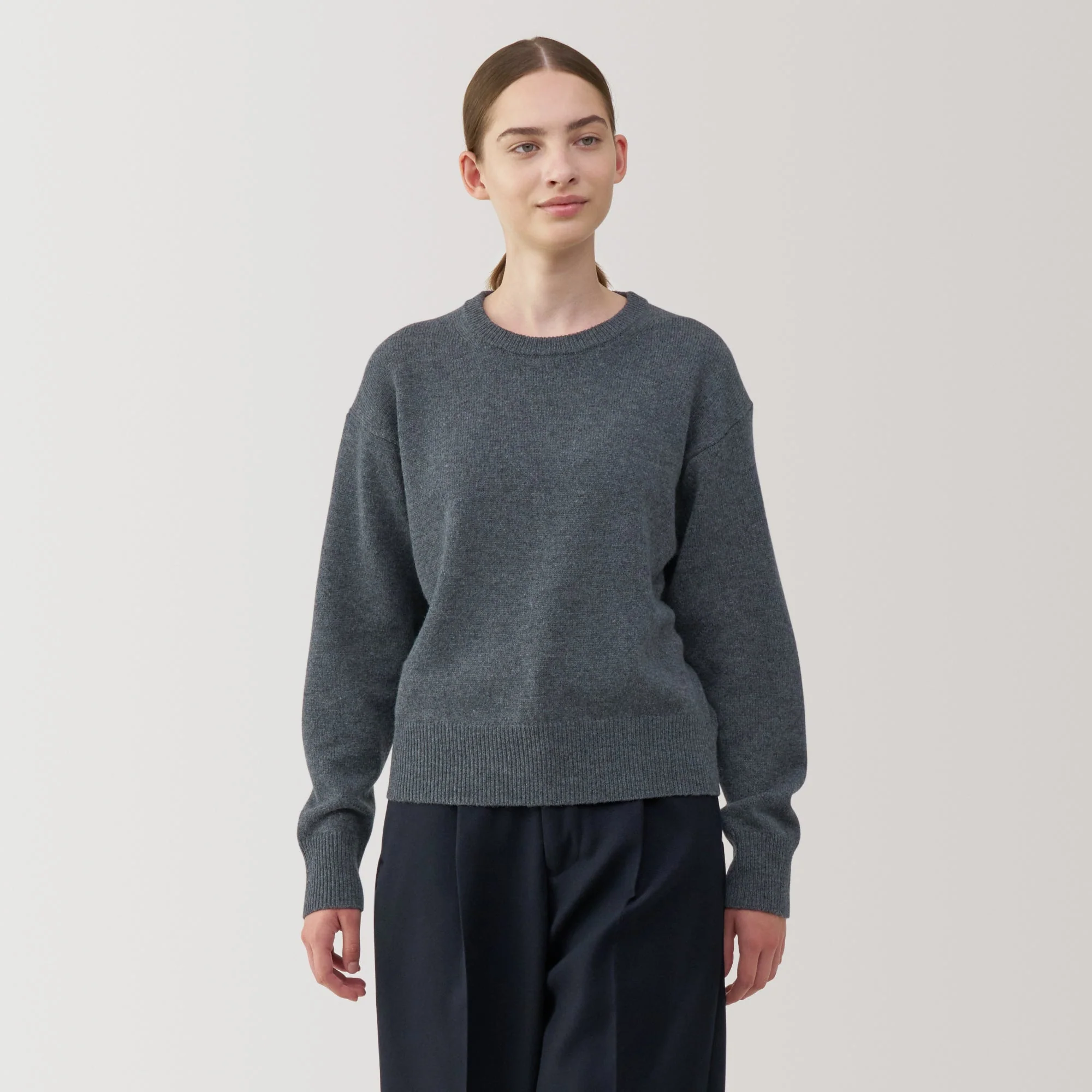 Women's Washable Mid-Gauge Crewneck Sweater - Image 10