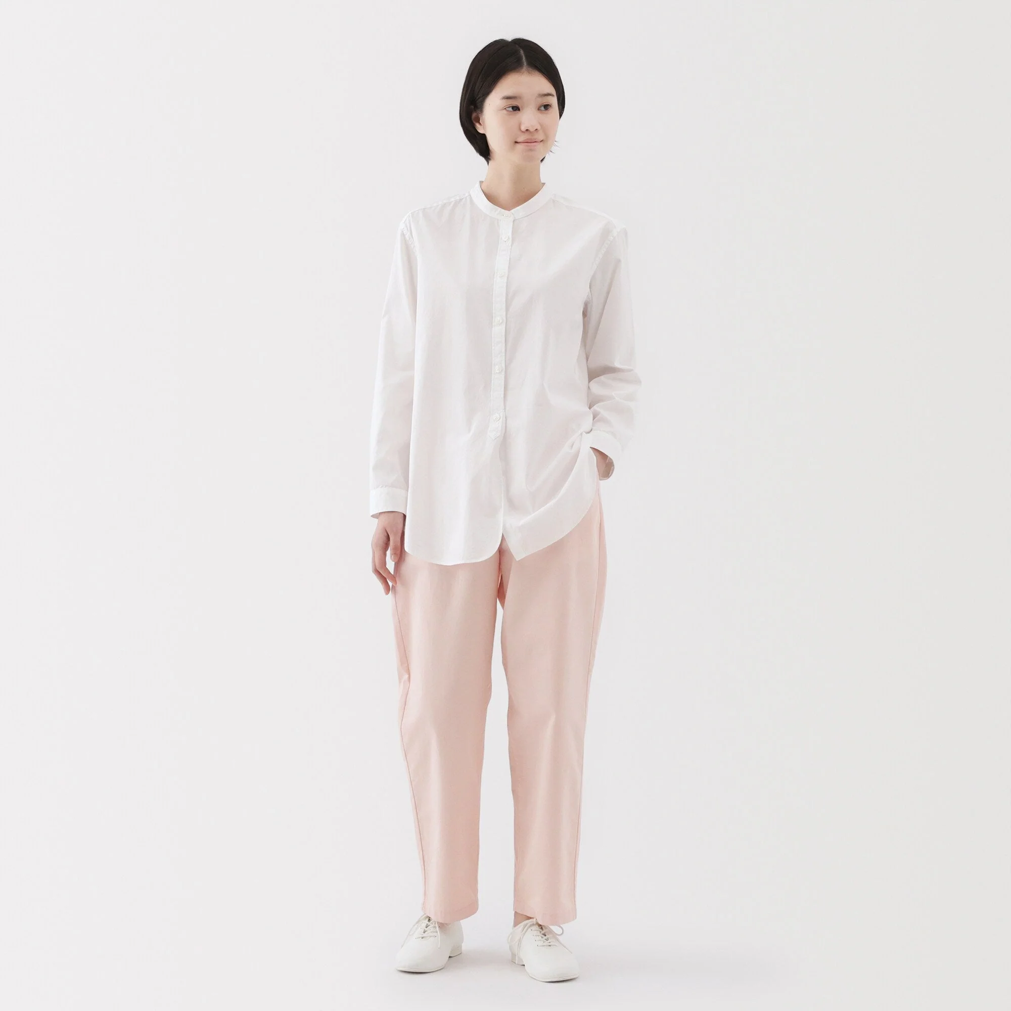 Women's Washed Cotton Easy Tapered Pants - Image 13
