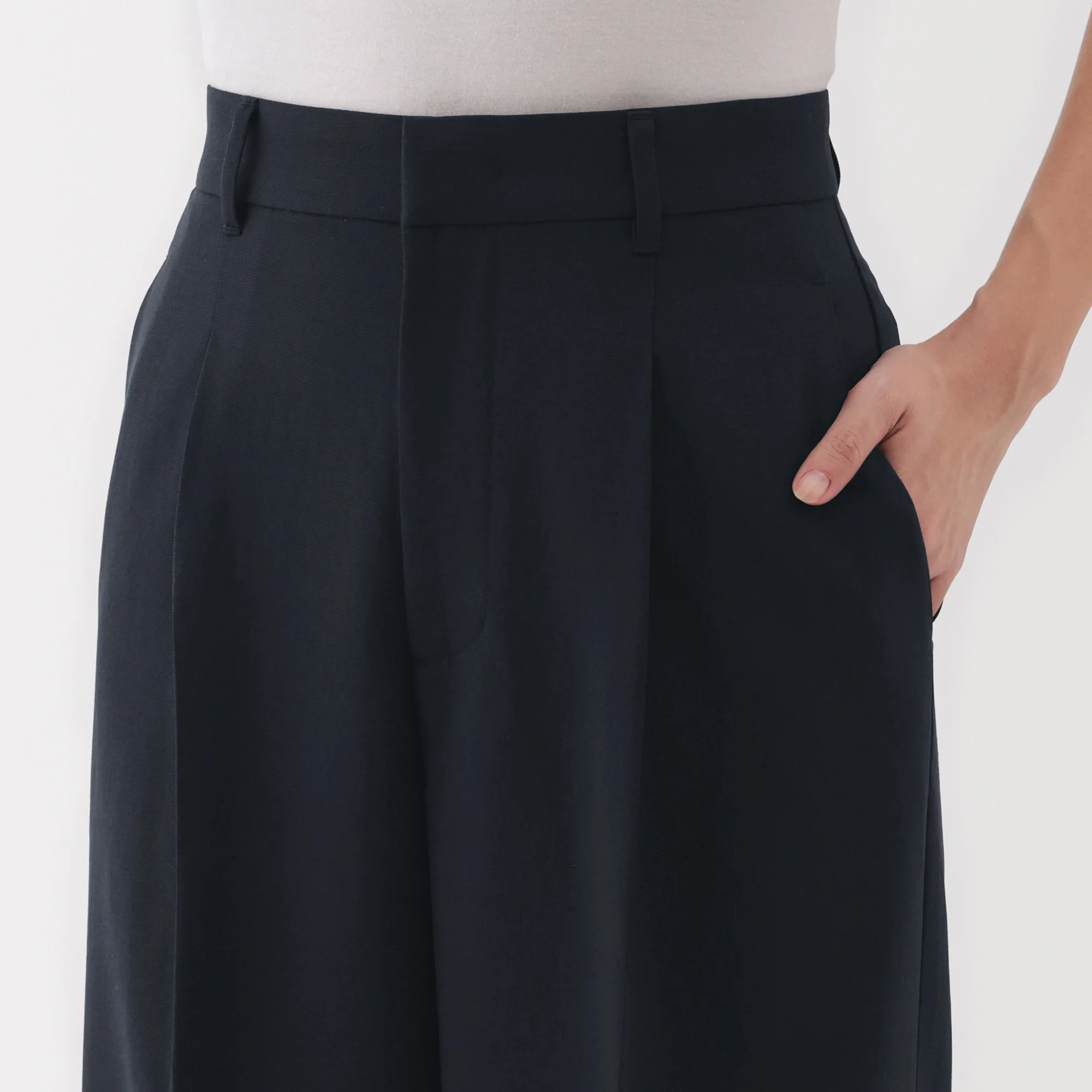 Women's Water Repellent Pleated Straight Pants - Image 37