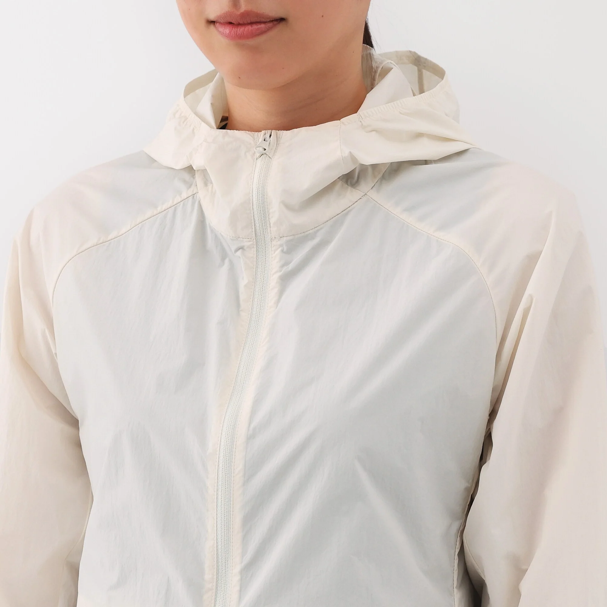 Women's Water Repellent Pocketable Jacket - Image 18