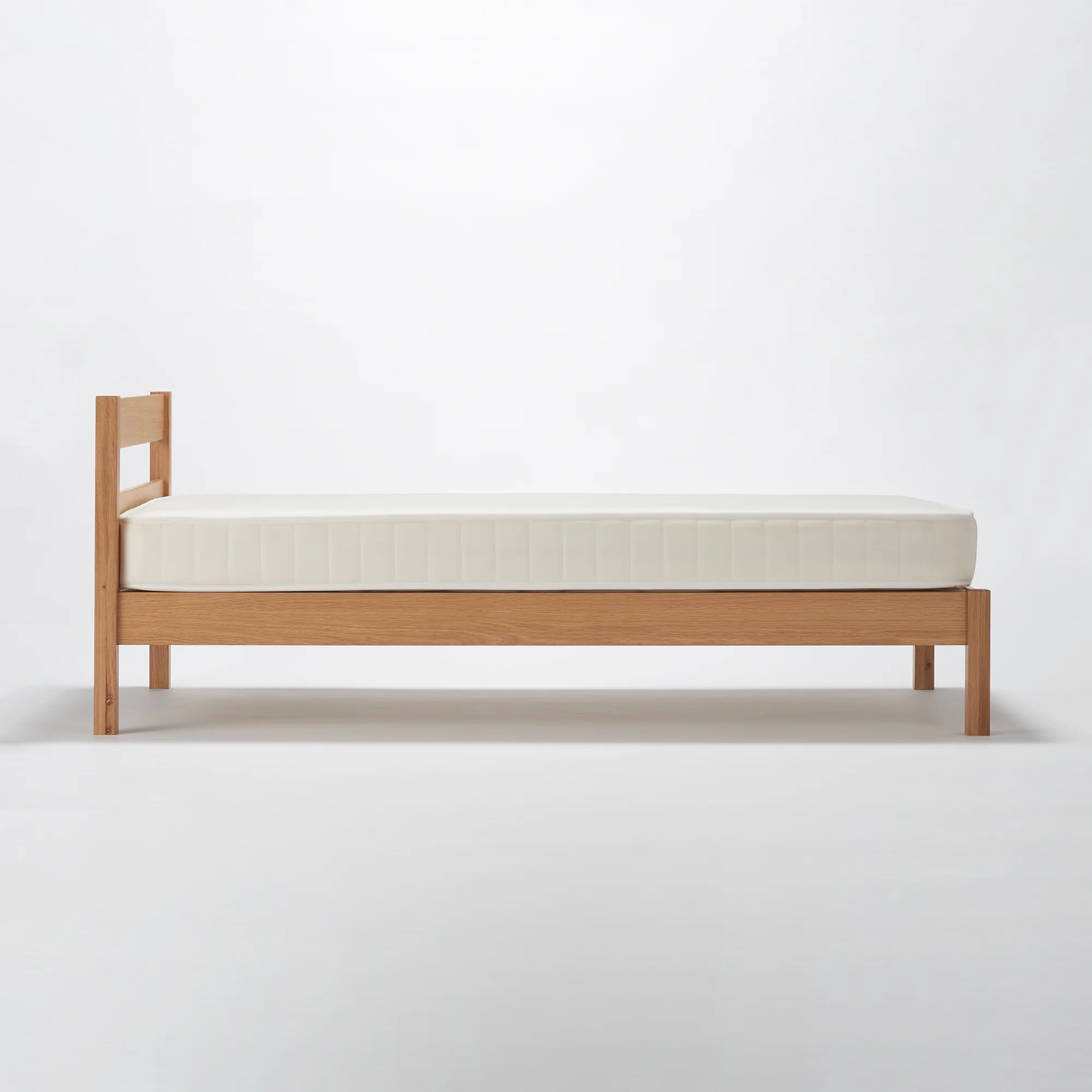 [HD] Wooden Bed - Image 26