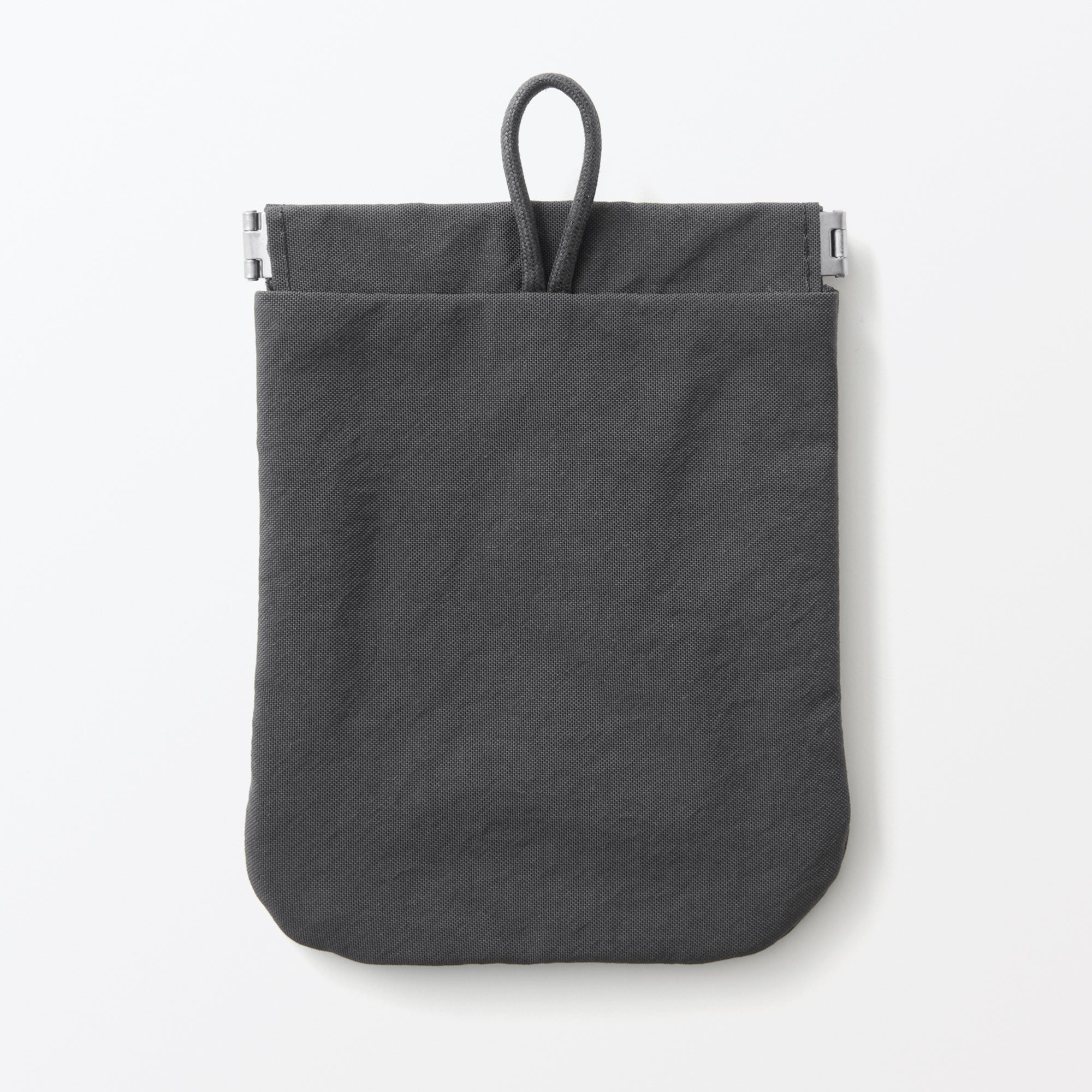 Wrinkled Nylon Self-Closing Flat Pouch - Small - Image 17